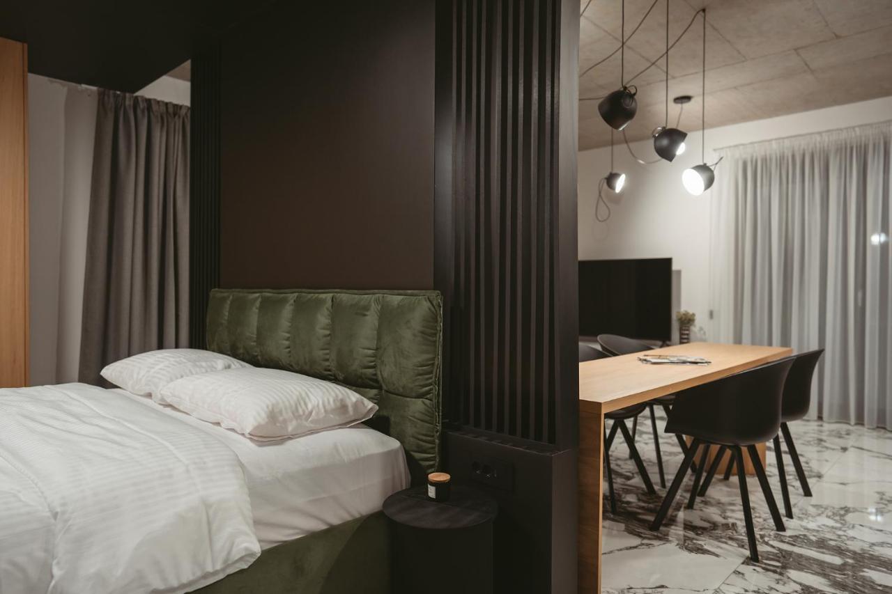 26Bricks Luxury Suites Oradea Eksteriør bilde