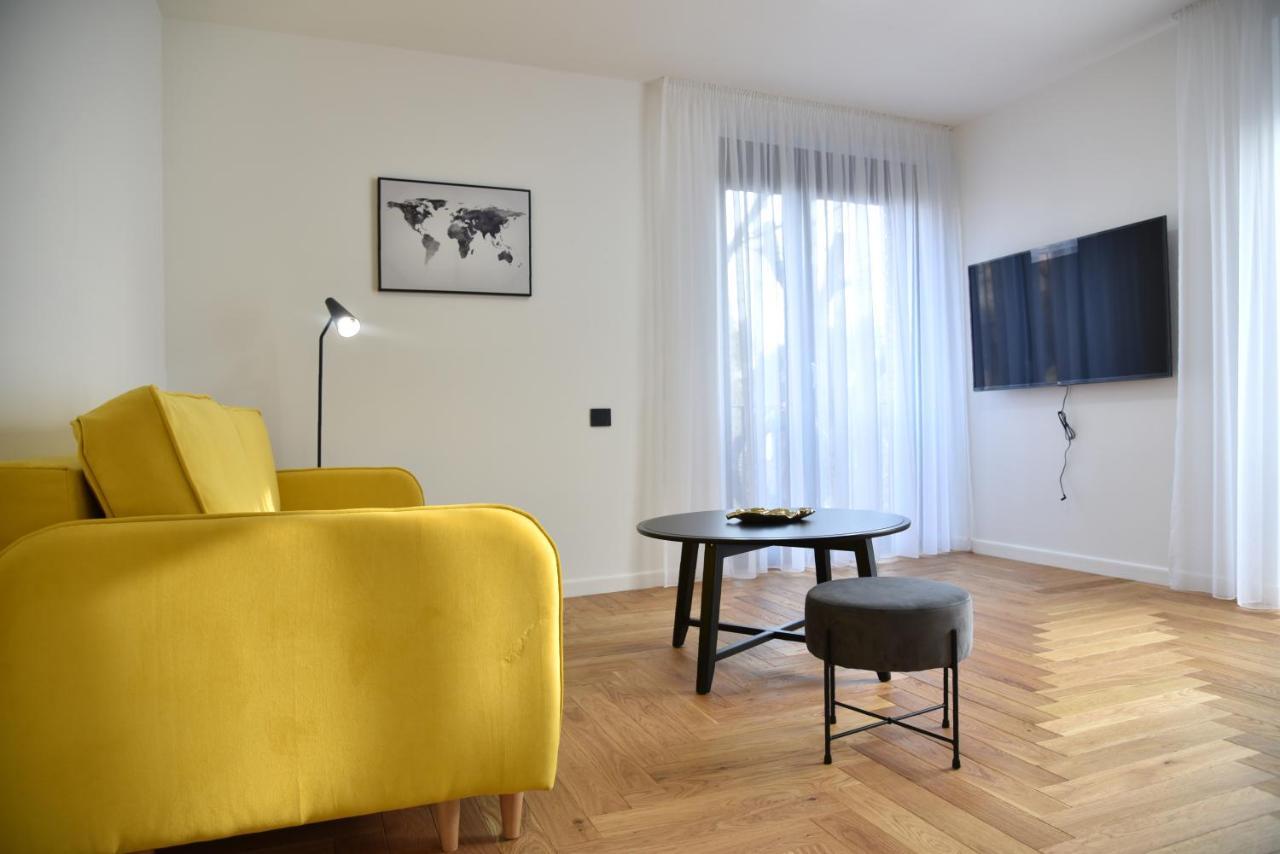 26Bricks Luxury Suites Oradea Eksteriør bilde
