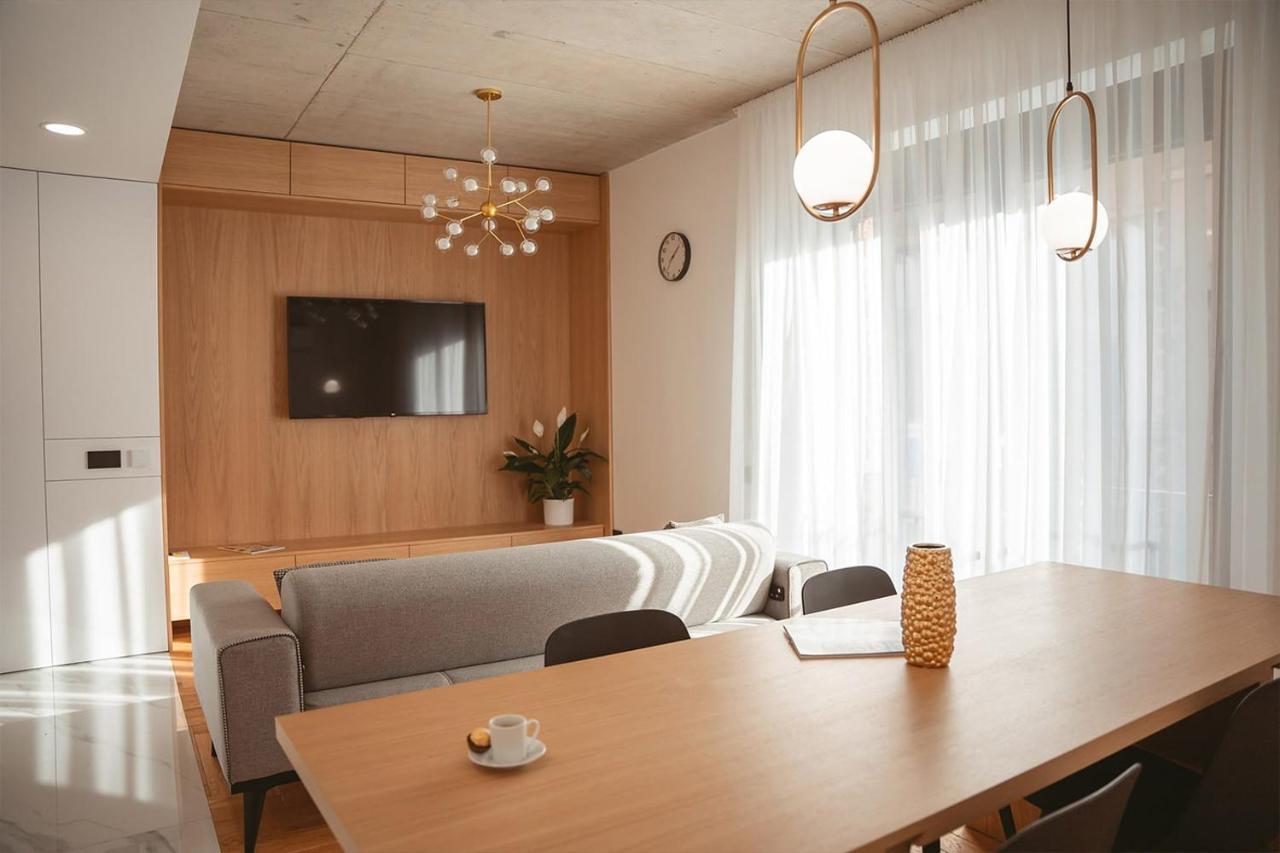 26Bricks Luxury Suites Oradea Eksteriør bilde