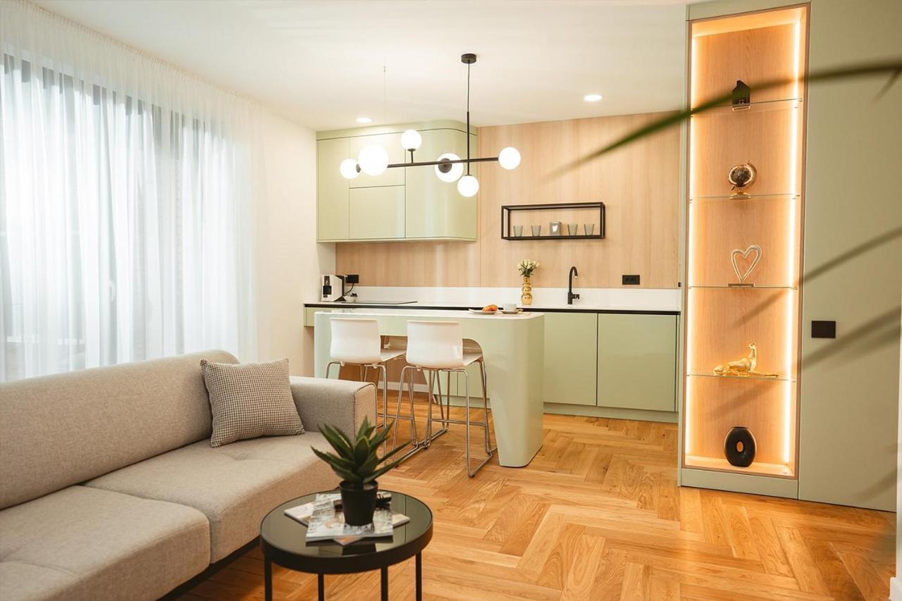 26Bricks Luxury Suites Oradea Eksteriør bilde