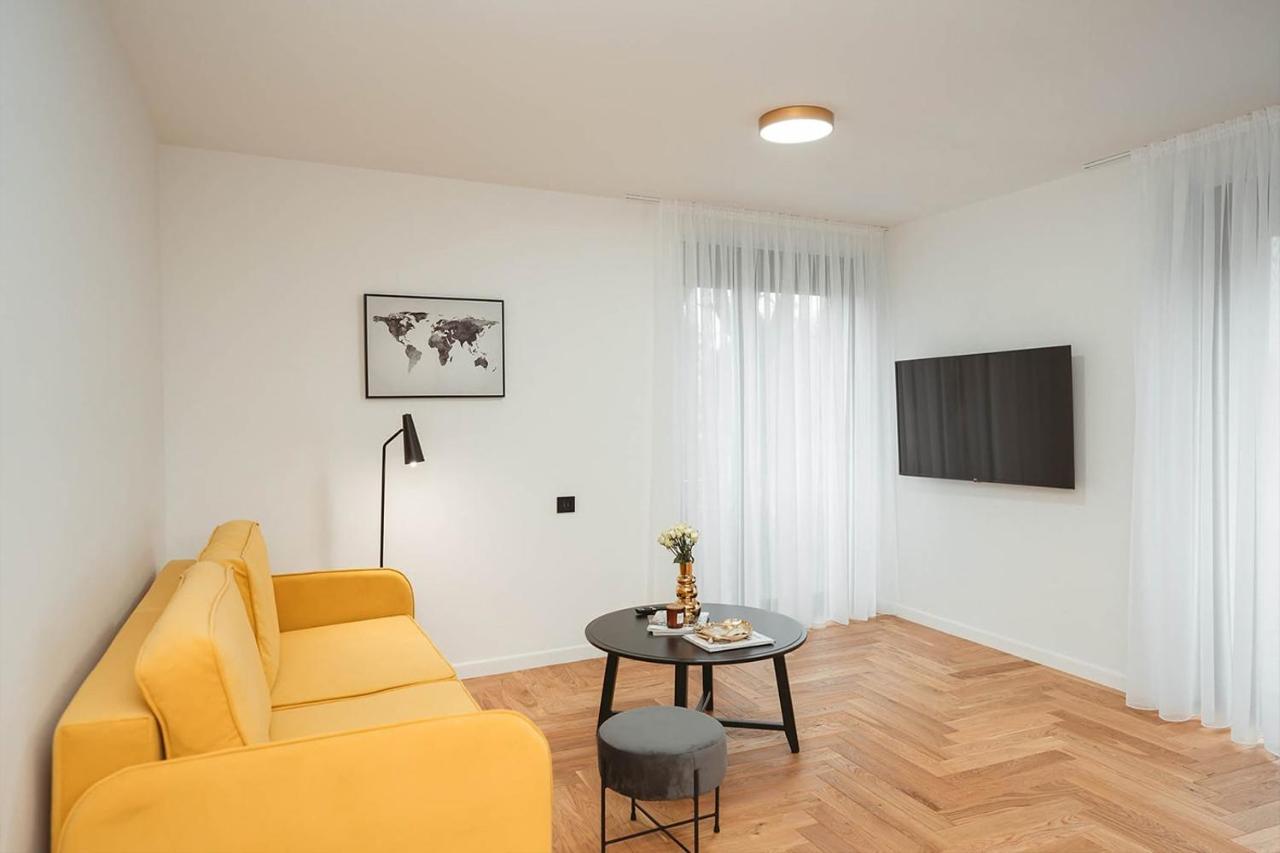 26Bricks Luxury Suites Oradea Eksteriør bilde